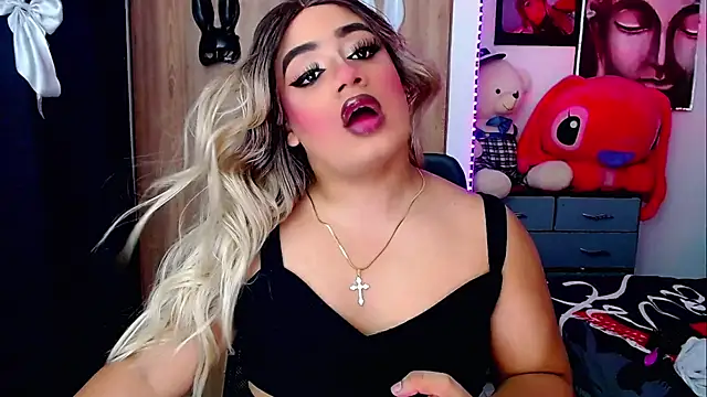 Snapshot of Sofiabigcock22 chatting on October 29, 11:39 pm Sofiabigcock22 online show from October 29, 11:39 pm