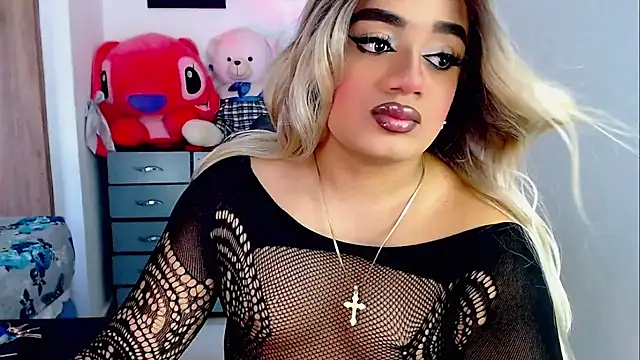 Snapshot of Sofiabigcock22 chatting on November 4, 11:42 am Sofiabigcock22 online show from November 4, 11:42 am