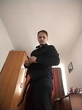 Iuliancatalin38 online show from October 12, 10:25 am