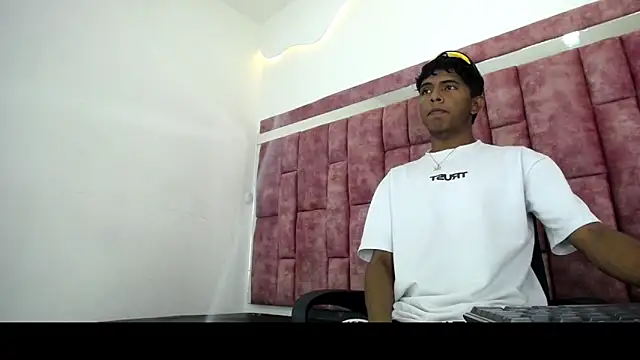 Mick storm online show from April 18, 6:56 pm