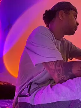 Snapshot of Sweett_pain chatting on November 26, 3:51 am Sweett pain online show from November 26, 3:51 am