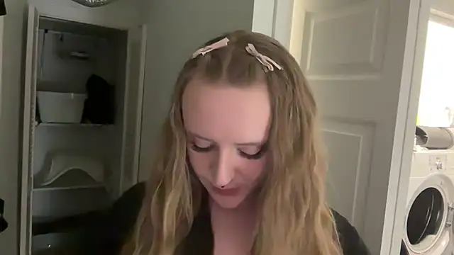 Pattyworld69 online show from December 1, 3:11 am