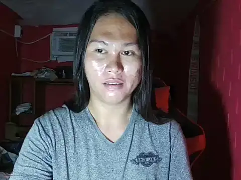 Snapshot of sexychekaiixxx chatting on October 16, 9:43 am sexychekaiixxx online show from October 16, 9:43 am