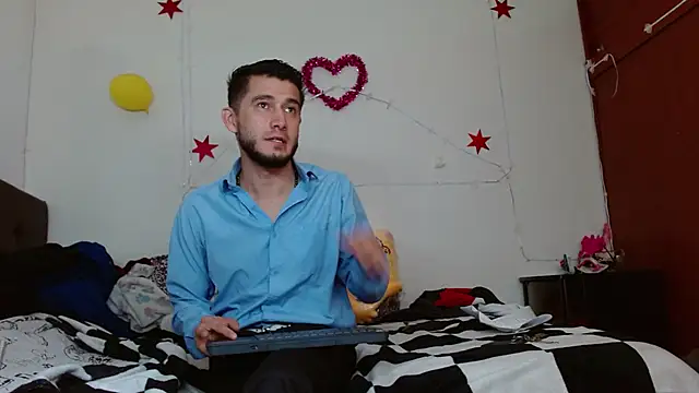 Snapshot of picante70_ chatting on November 8, 10:15 am picante70 online show from November 8, 10:15 am