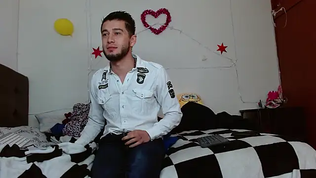 Snapshot of picante70_ chatting on November 10, 10:47 am picante70 online show from November 10, 10:47 am