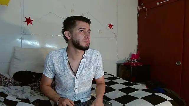 Snapshot of picante70_ chatting on November 26, 11:11 am picante70 online show from November 26, 11:11 am