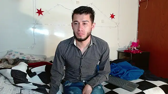 Snapshot of picante70_ chatting on December 3, 11:19 am picante70 online show from December 3, 11:19 am