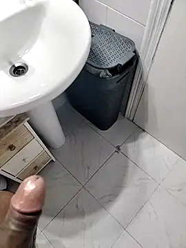 juanricox online show from October 17, 8:11 pm