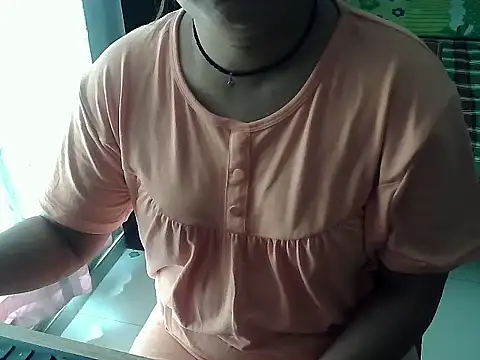 SexyRani2000 online show from November 12, 7:53 am