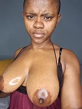 certifiedhottie2025 online show from November 15, 7:16 am