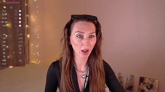 Lilith Sora online show from November 30, 2:48 am