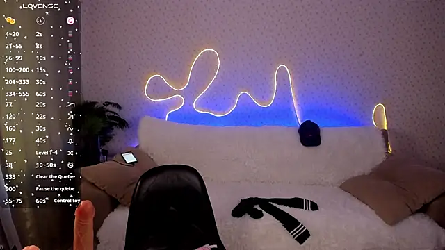 Lilith Sora online show from April 10, 3:17 pm