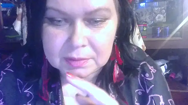 Snapshot of CharleeKendall chatting on October 29, 1:57 pm CharleeKendall online show from October 29, 1:57 pm