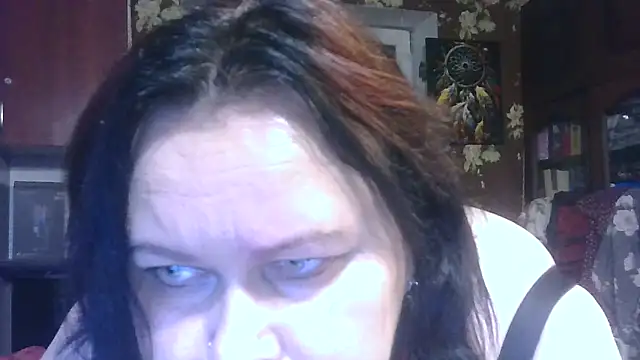 Snapshot of CharleeKendall chatting on November 4, 9:36 pm CharleeKendall online show from November 4, 9:36 pm