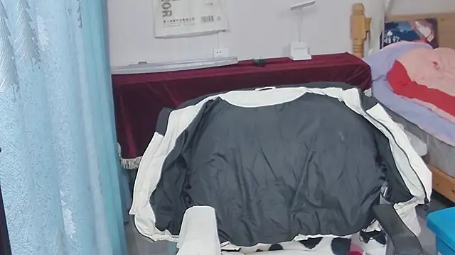 DJEVERY2025 online show from January 6, 1:31 am