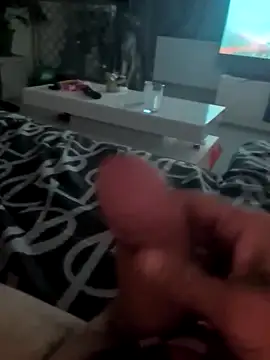 Snapshot of Devinebi chatting on October 25, 10:48 pm Devinebi online show from October 25, 10:48 pm