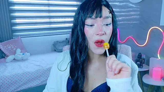 Naaomi cute online show from October 16, 7:48 pm