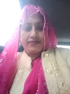 Snapshot of Rayal_bhabi chatting on November 15, 1:14 am Rayal bhabi online show from November 15, 1:14 am