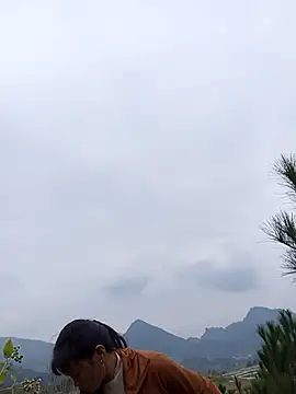 siusiu-00 online show from November 21, 2:54 am