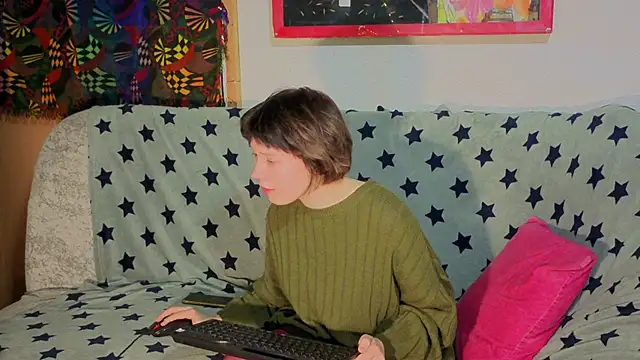 Snapshot of ReincarnatedAngel chatting on October 22, 6:07 pm ReincarnatedAngel online show from October 22, 6:07 pm