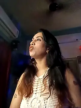 Snapshot of Darling_Annie chatting on November 25, 6:30 pm Darling Annie online show from November 25, 6:30 pm