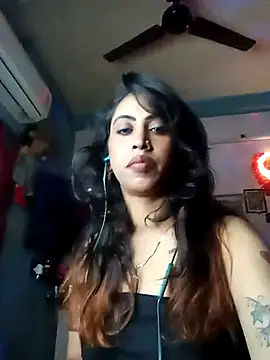 Snapshot of Darling_Annie chatting on December 16, 7:08 pm Darling Annie online show from December 16, 7:08 pm