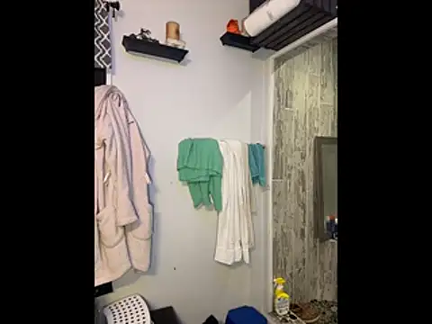 queenkelly1234 online show from November 21, 11:14 pm