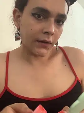 Snapshot of La-Gatiita-trans chatting on November 2, 12:07 pm La-Gatiita-trans online show from November 2, 12:07 pm