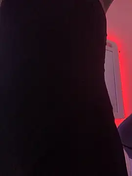 Snapshot of La-Gatiita-trans chatting on November 20, 11:32 am La-Gatiita-trans online show from November 20, 11:32 am