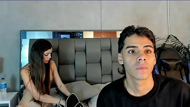 Kendra and liam online show from November 18, 11:58 am