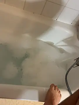 creamydeluxe online show from January 9, 5:48 pm