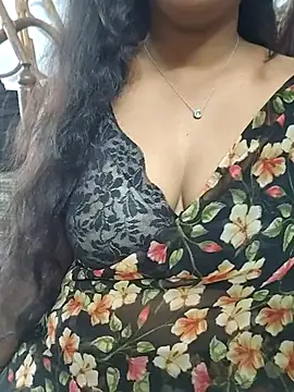 Snapshot of Nikitha_telugu chatting on October 17, 7:11 am Nikitha telugu online show from October 17, 7:11 am