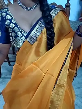 Snapshot of Nikitha_telugu chatting on October 24, 5:26 am Nikitha telugu online show from October 24, 5:26 am