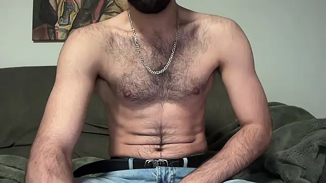 Snapshot of yournextguy chatting on November 30, 5:17 pm yournextguy online show from November 30, 5:17 pm