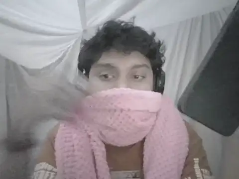 Snapshot of therapy03 chatting on November 26, 5:25 pm therapy03 online show from November 26, 5:25 pm