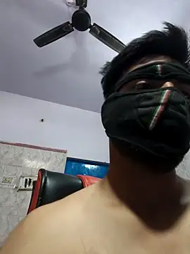 imyoungboymay online show from October 20, 8:26 am