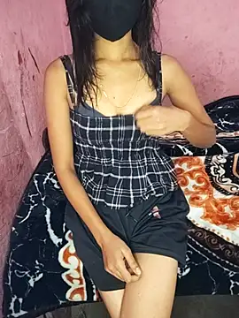 Snapshot of PenningStay chatting on November 13, 7:40 am PenningStay online show from November 13, 7:40 am