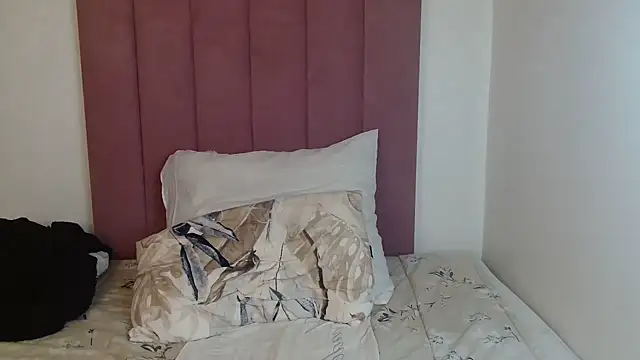 Bubbles156 online show from November 17, 2:01 pm