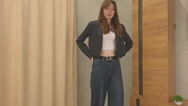 Erosyne online show from October 20, 3:34 pm