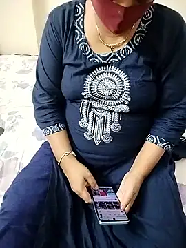 Hot Boude online show from October 21, 8:42 pm