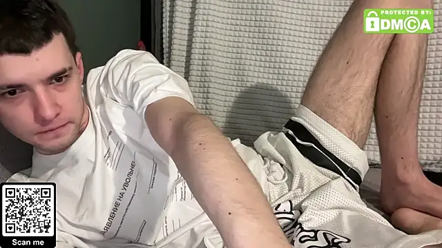 Snapshot of twinkbuldge chatting on November 10, 11:37 pm twinkbuldge online show from November 10, 11:37 pm