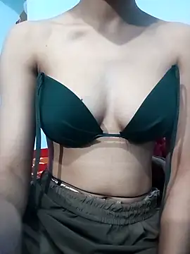 strip queennn online show from November 24, 6:40 pm