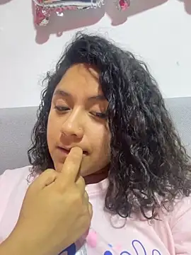 Techi0525 online show from October 29, 4:04 am