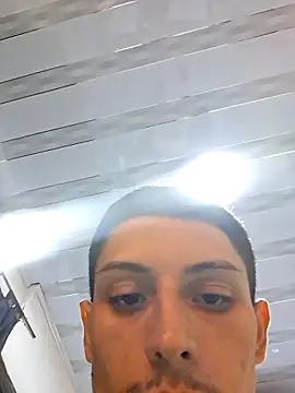 Snapshot of Luciferinthestreet chatting on November 2, 3:53 am Luciferinthestreet online show from November 2, 3:53 am