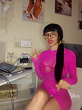 LucyMiax online show from November 28, 6:32 pm