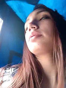 Snapshot of Arianaa_Toro chatting on October 16, 11:11 am Arianaa Toro online show from October 16, 11:11 am