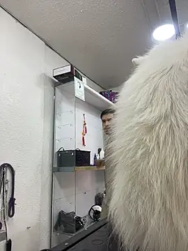 Snapshot of Leonardmoppet chatting on November 2, 3:58 pm Leonardmoppet online show from November 2, 3:58 pm