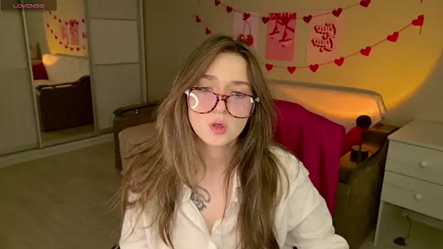 BellaSink online show from December 5, 5:49 am