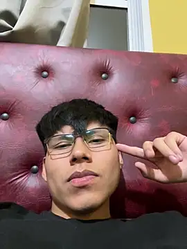 itrieddick online show from November 21, 2:32 am