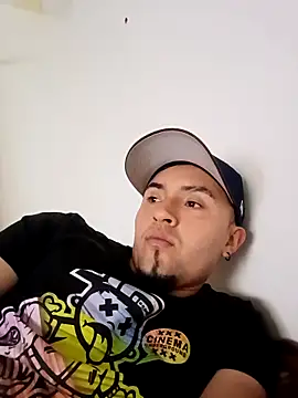 Snapshot of Polito456 chatting on October 17, 7:22 am Polito456 online show from October 17, 7:22 am